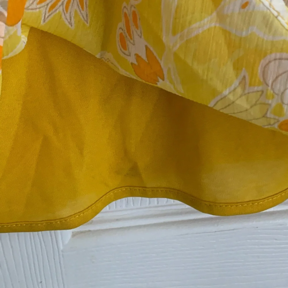 LIZ CLAIBORNE Women’s Yellow Floral Chiffon 3/4 Sleeve Blouse Shirt Size: Medium